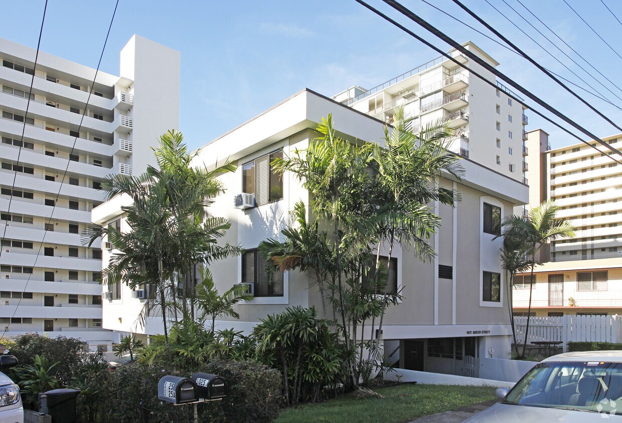 Building Photo - 1017 Green St