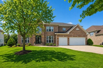 Building Photo - 5423 Swan Cir