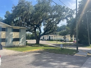 Building Photo - 5641 California Ave