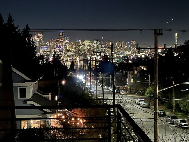 Foto del edificio - 4308 Wallingford Ave N