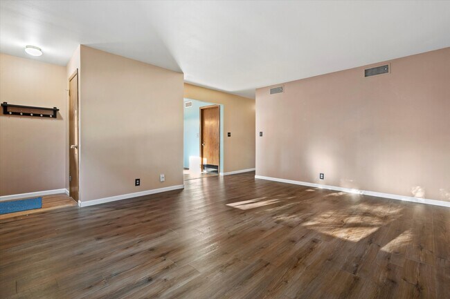 Foto del edificio - 2773 S 58th St