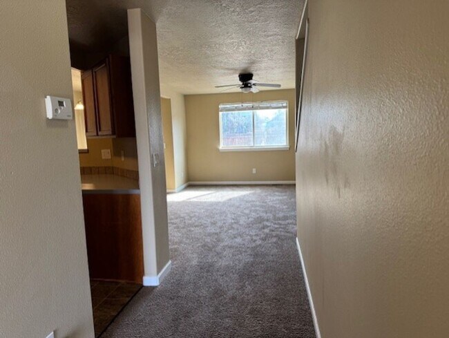 Foto del edificio - Duplex SW Redmond