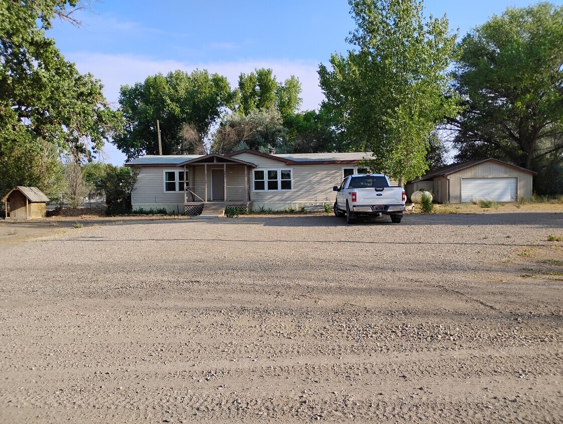 Foto principal - 610 Green River Blvd