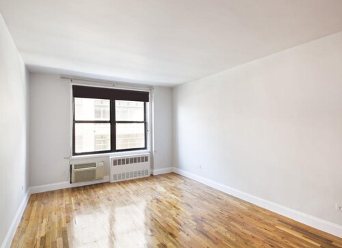 Foto del edificio - 185 Christopher St