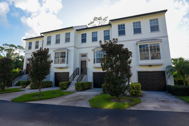 Photo - 1620 42nd Square Townhome