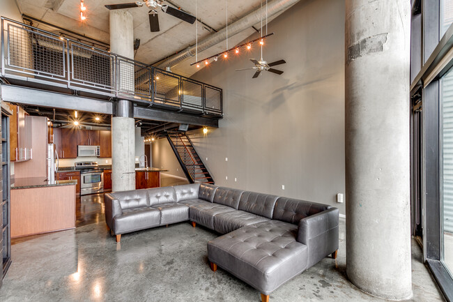 Foto del edificio - 3110 Thomas Ave