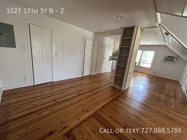 Photo - 1027 17th St N Apartment