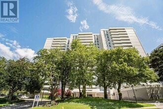 Building Photo - 10-510 Parkway Forest Dr