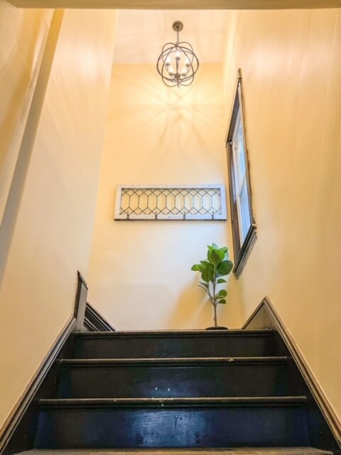 front entry - 2603 Columbus Ave
