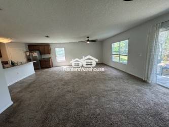 Foto del edificio - Price Just Reduced! Available now!