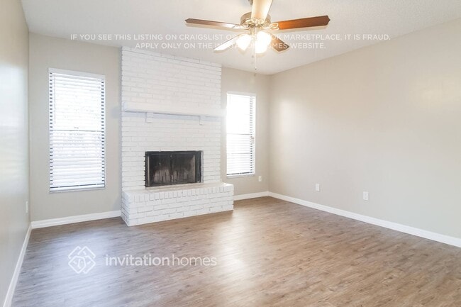 Building Photo - 10812 Scepter Dr