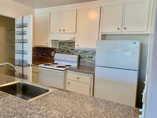 Pantry and kitchen area - 330 Adams St