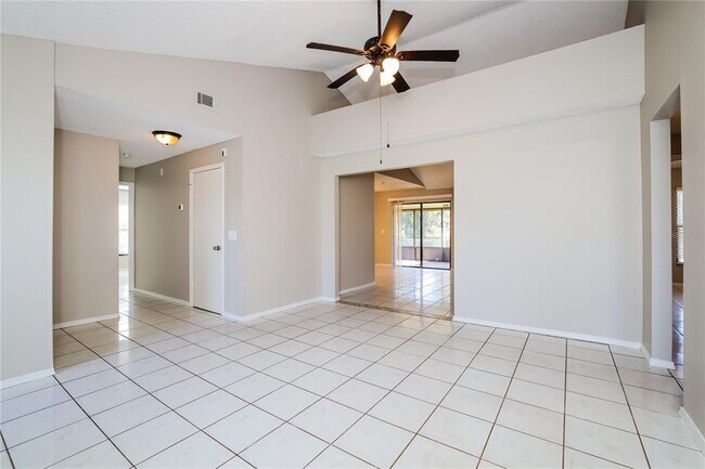 Building Photo - 1659 Sunburst Way