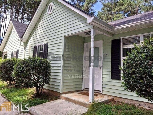 Foto del edificio - 681 Senoia Rd