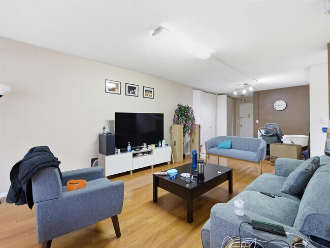 Foto del edificio - 201 St Pauls Ave