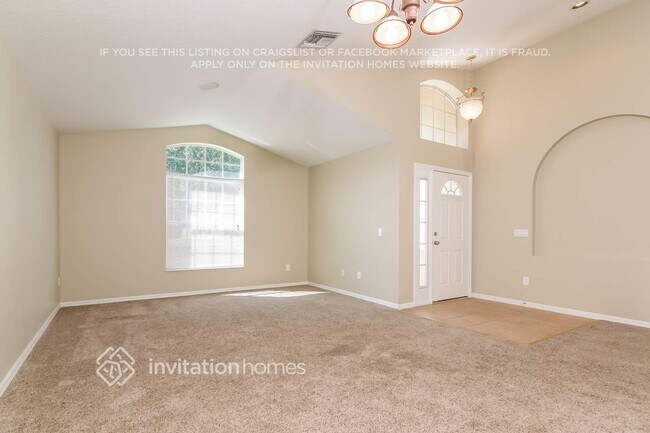 Foto del edificio - 6805 Waterton Dr