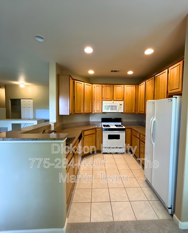 Foto del edificio - 900 S Meadows Pkwy
