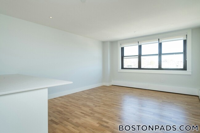 Foto del edificio - 1410 Columbia Rd