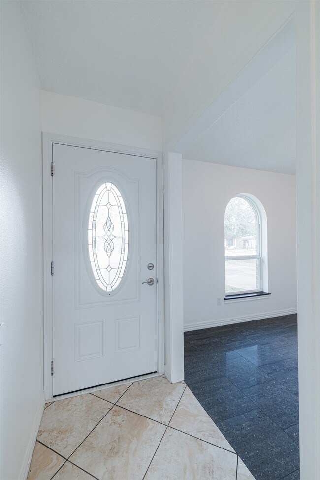 Foto del edificio - 1615 Junker St