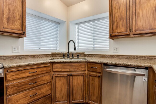 Foto del edificio - Incredible Single Family Home for Rent in ...