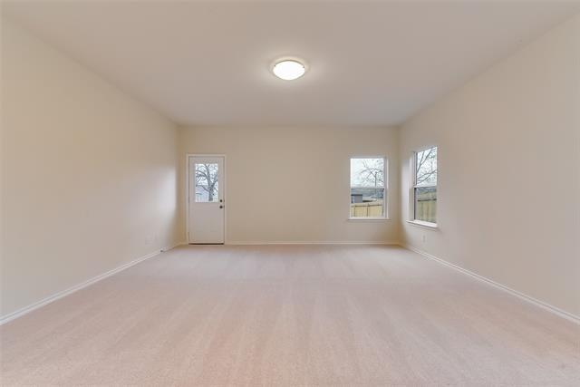 Foto del edificio - 3004 Gillespie St