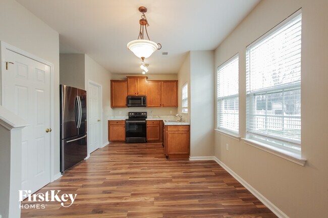 Building Photo - 4315 High Shoals Dr
