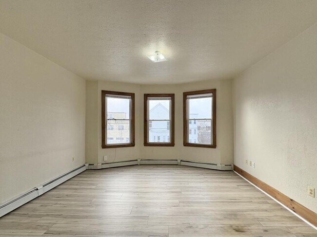 Foto del edificio - 214 Blake St