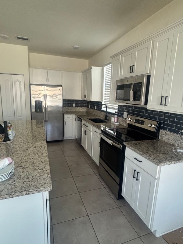 Foto del edificio - 8010 NW Greenbank Cir