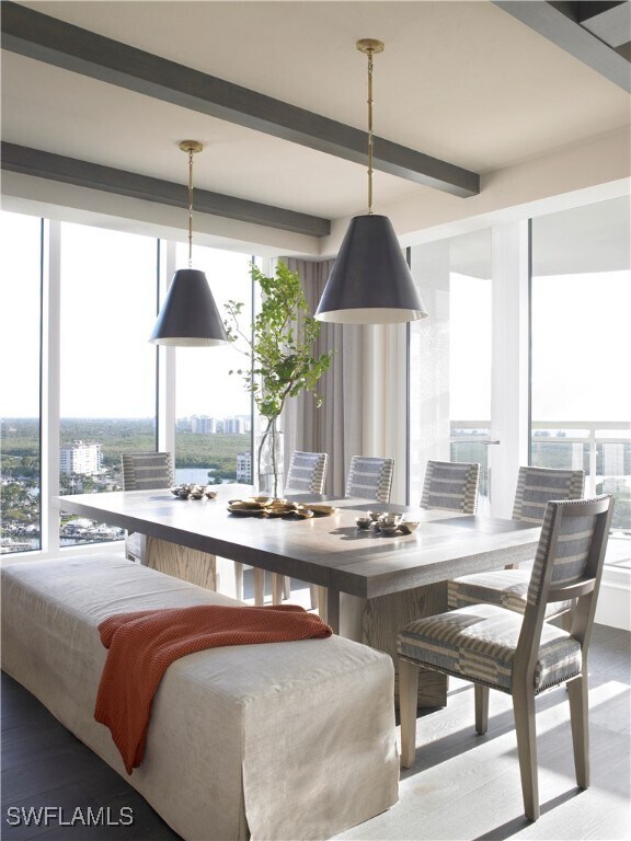 Foto principal - 13925 Old Coast Rd
