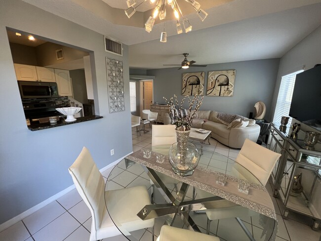 Building Photo - 1074  Via Jardin   Palm Beach Gardens Fl 3...