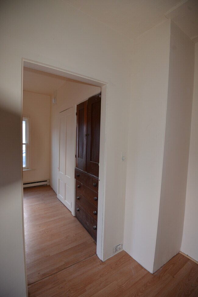 Foto del edificio - Johnson Village Apartments, LLC