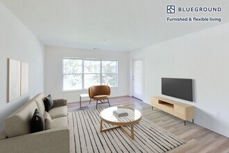 Building Photo - 200 Avalon Dr