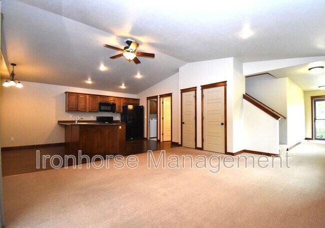 Foto del edificio - 103 Covey Ct