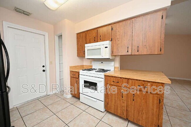 Foto del edificio - 1018 Sunshine Way SW