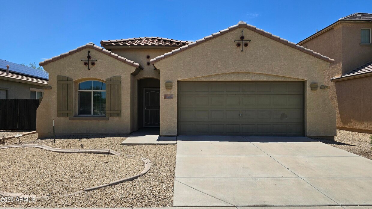 Foto principal - 9109 W Alvarado St