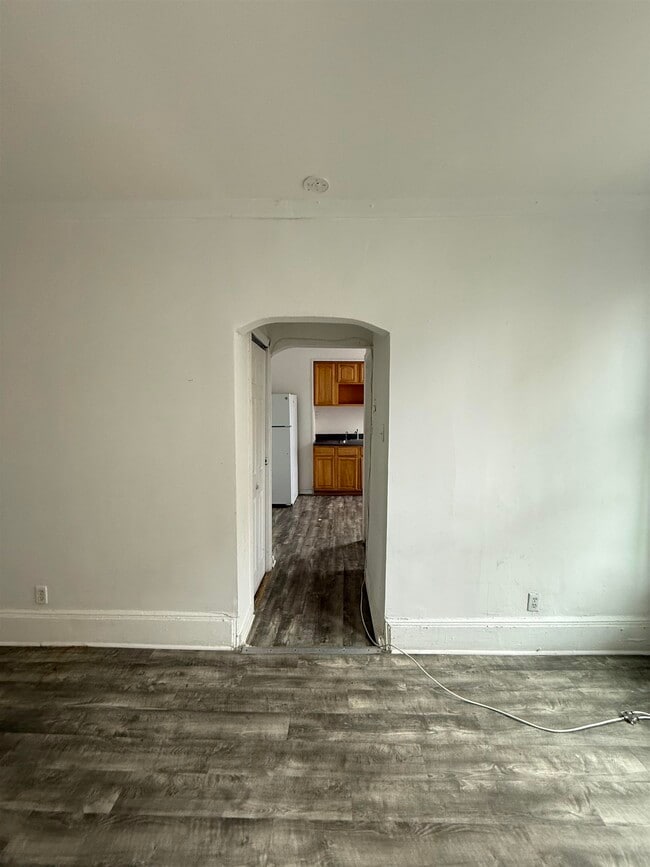 Building Photo - 2500 Adam Pl