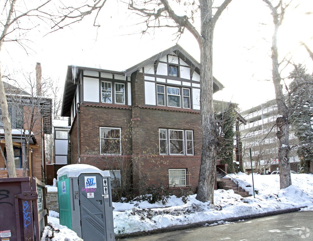 Building Photo - 1407 E 11th Ave