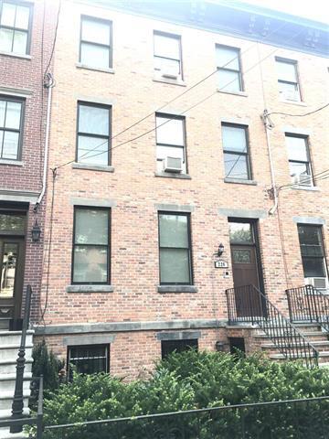 Foto principal - 226 Garden St