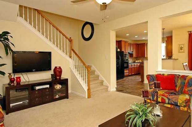 Building Photo - 130 Longchamp Ln