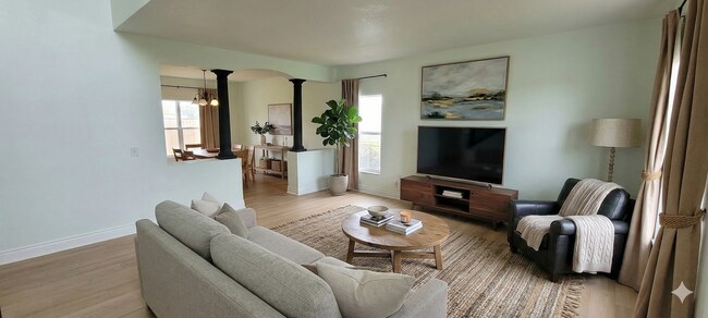 Building Photo - Spacious 4 bedroom 2.5 bathroom with loft in Poinciana!