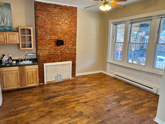 Foto del edificio - 4923 Cedar Ave