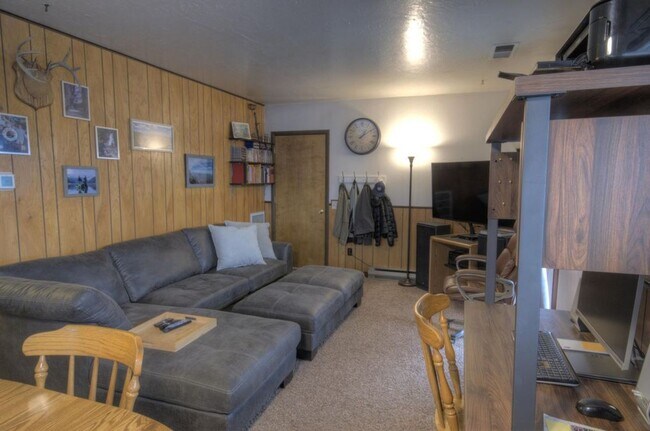 Foto del edificio - 1 Bed 1 Bath in Missoula