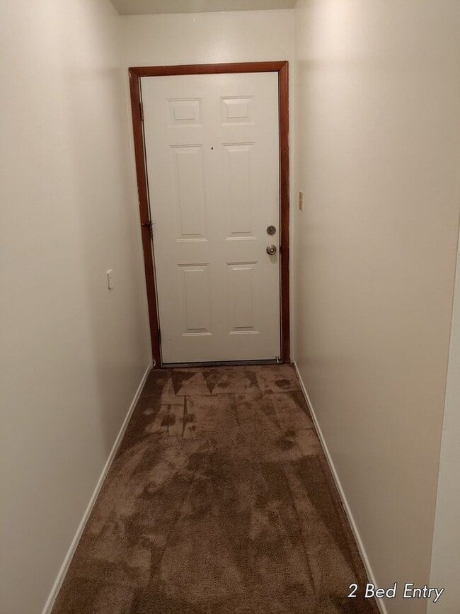 GREAT ground FLOOR pet FRIENDLY apartment HOME in MT TABOR! - GREAT ground FLOOR pet FRIENDLY  apartment HOME in MT TABOR!