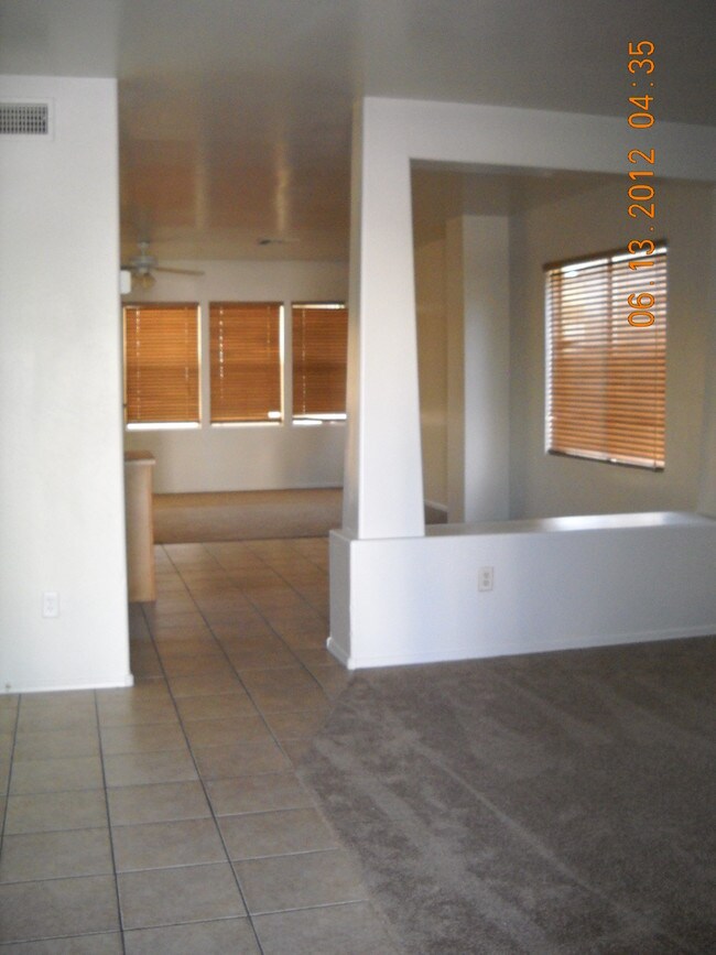 Foto del edificio - 7006 S 40th Ave