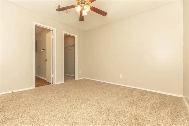 Foto del edificio - 6897 Meadow Rd