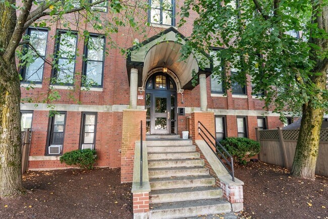 Foto del edificio - 60 Gibson St