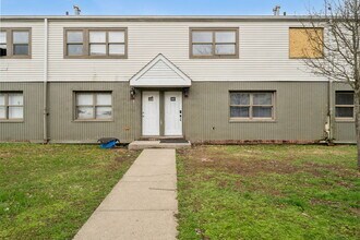 Building Photo - Hymann Heights Apartments