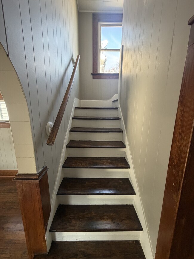 Foto del edificio - 3009 Holton Ave