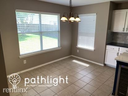 Foto del edificio - 5 br, 2 bath House - 11031 Arabian Palm UNIT