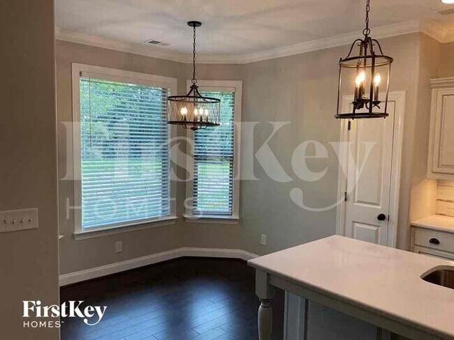 Foto del edificio - 272 Lime Creek Ln